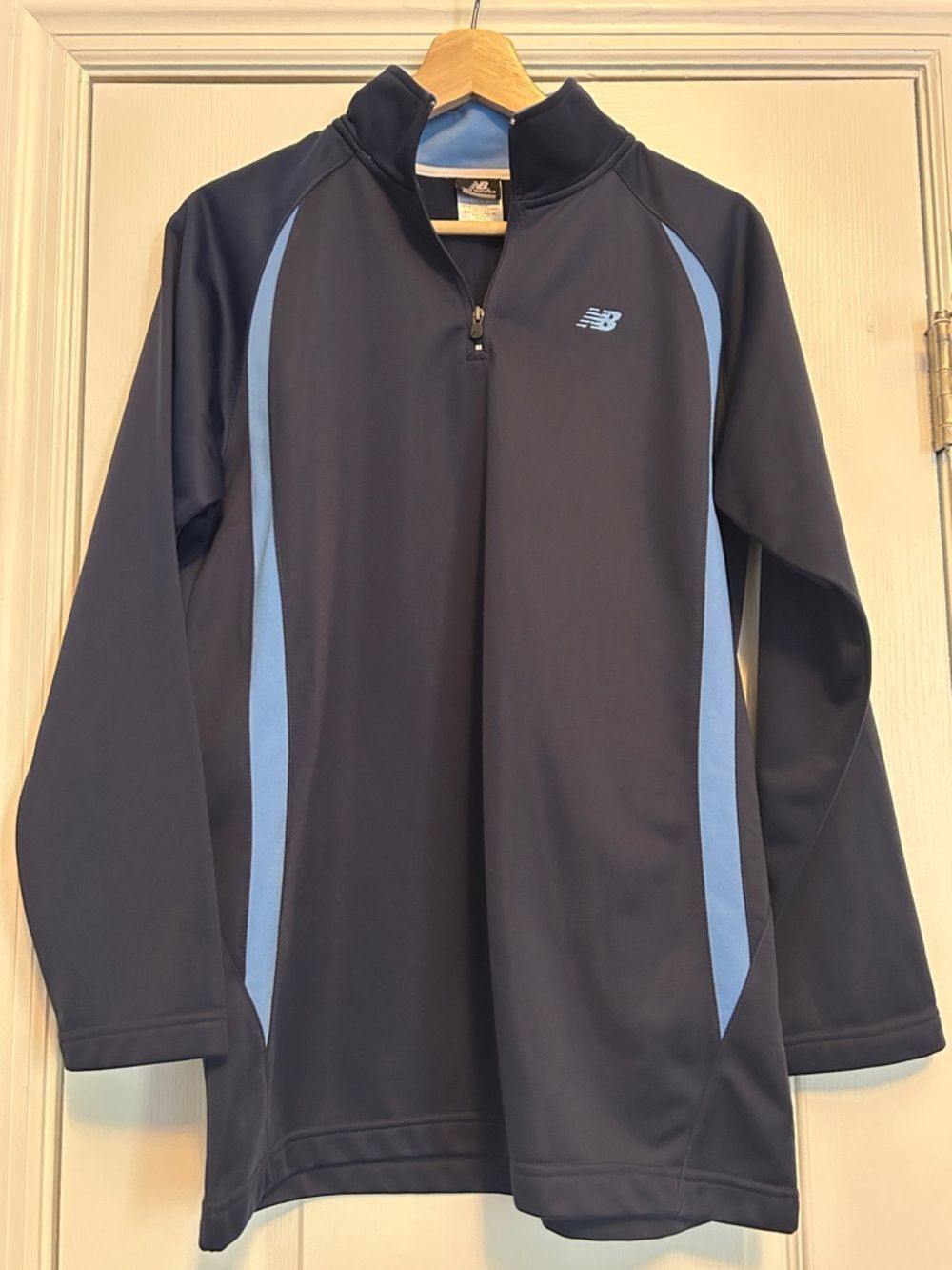 New Balance Navy and Light Blue Athletic Pullover jacket mens large